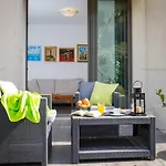 - One Bedroom With Terrace Appartamento