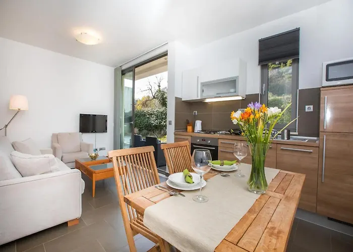 - One Bedroom With Terrace * 두브로브니크