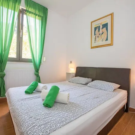 - One Bedroom With Terrace Ντουμπρόβνικ